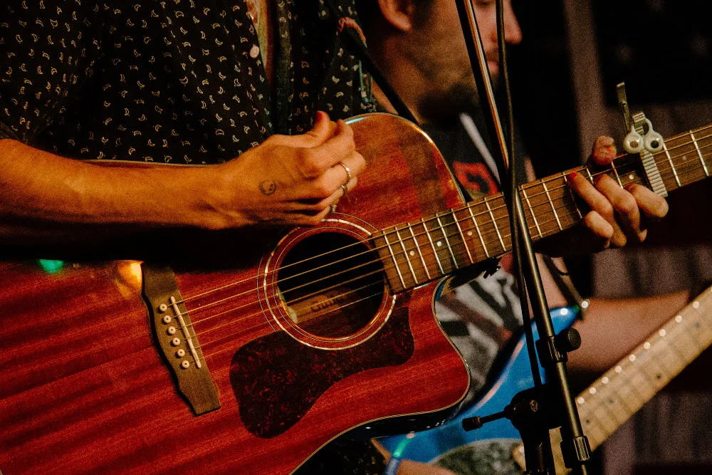 Les principales parties d’une guitare à connaître