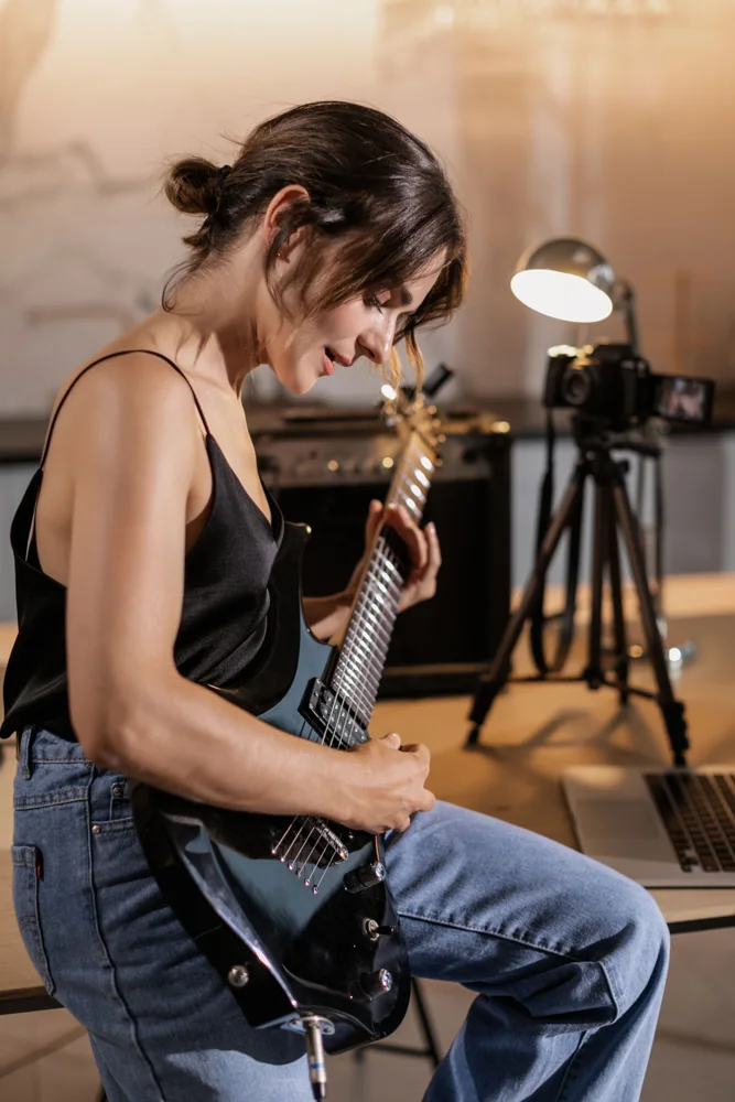 Les premiers rythmes à travailler à la guitare